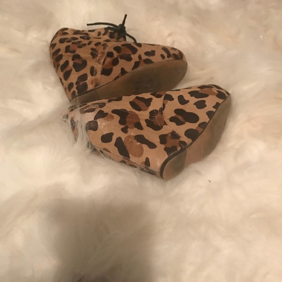 Women’s cheetah print wedges - Picture 2 of 4